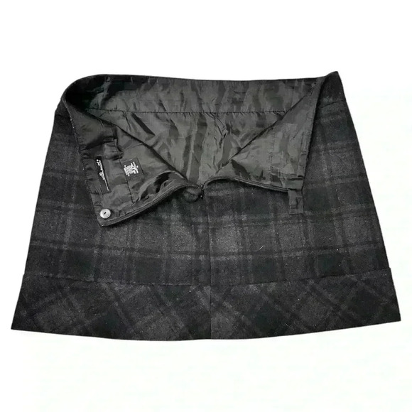 WILLI SMITH size 12 Gray/Black PLAID mod trendy fall winter wool mini skirt EUC - Picture 3 of 4
